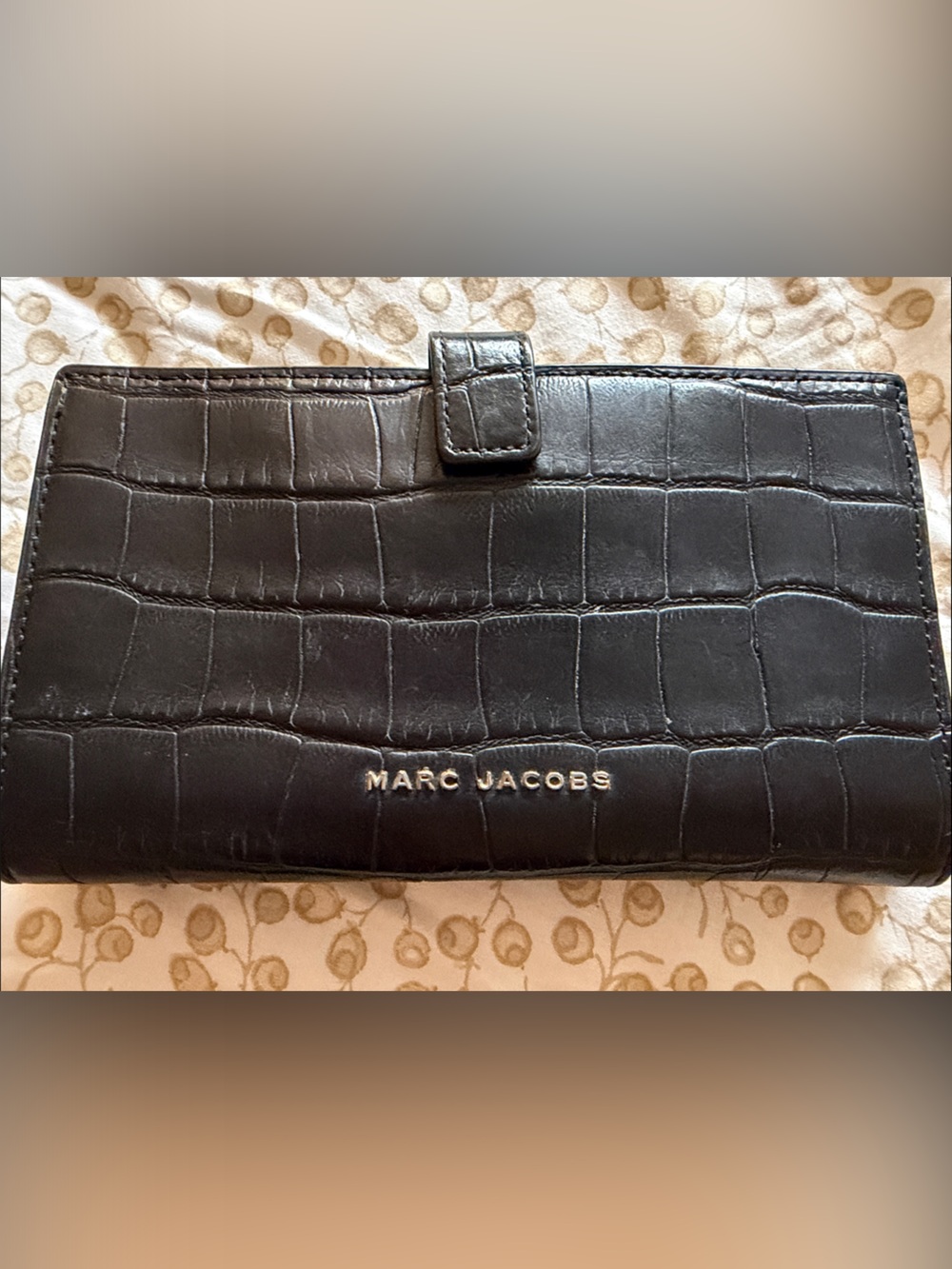 Marc Jacobs Black Croc-Embossed Leather Wallet